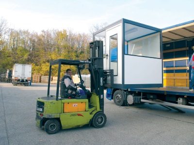 Cabine d'atelier Cusbistic palettisable et transportable - MSI Occitanie équipements industriels d'ateliers et d'usines